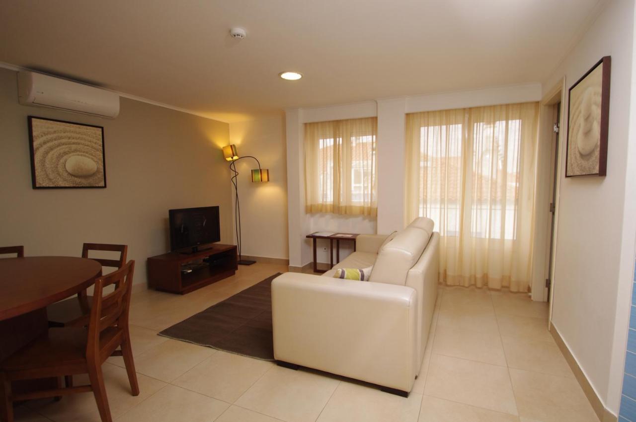 Apartamentos Vila Nova Вила-Нова-де-Мильфонт Экстерьер фото