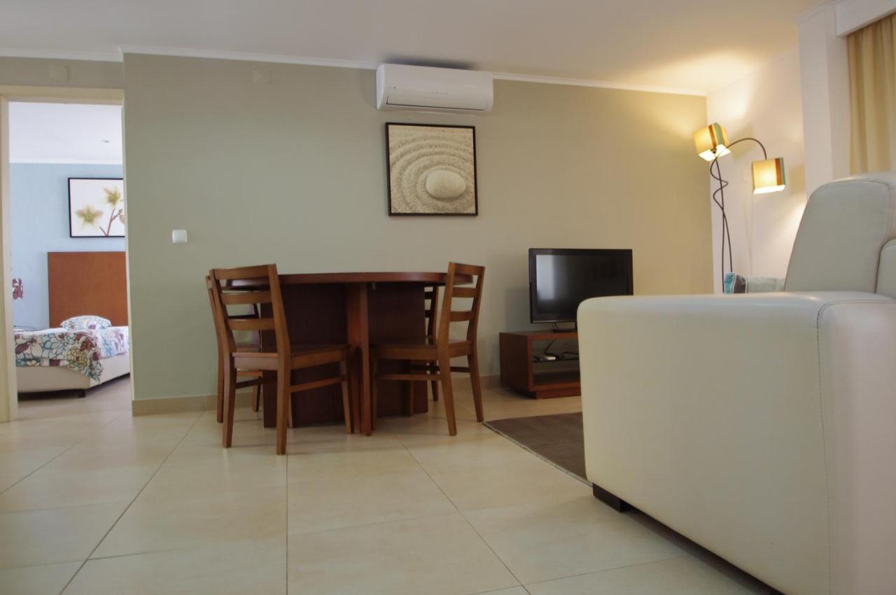 Apartamentos Vila Nova Вила-Нова-де-Мильфонт Экстерьер фото