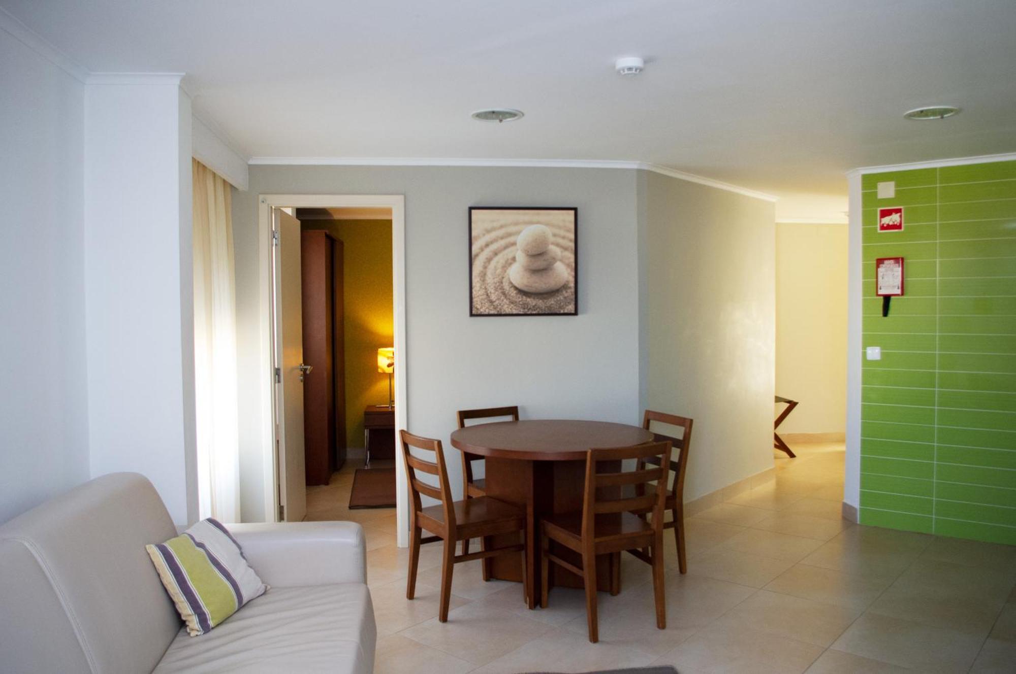 Apartamentos Vila Nova Вила-Нова-де-Мильфонт Экстерьер фото