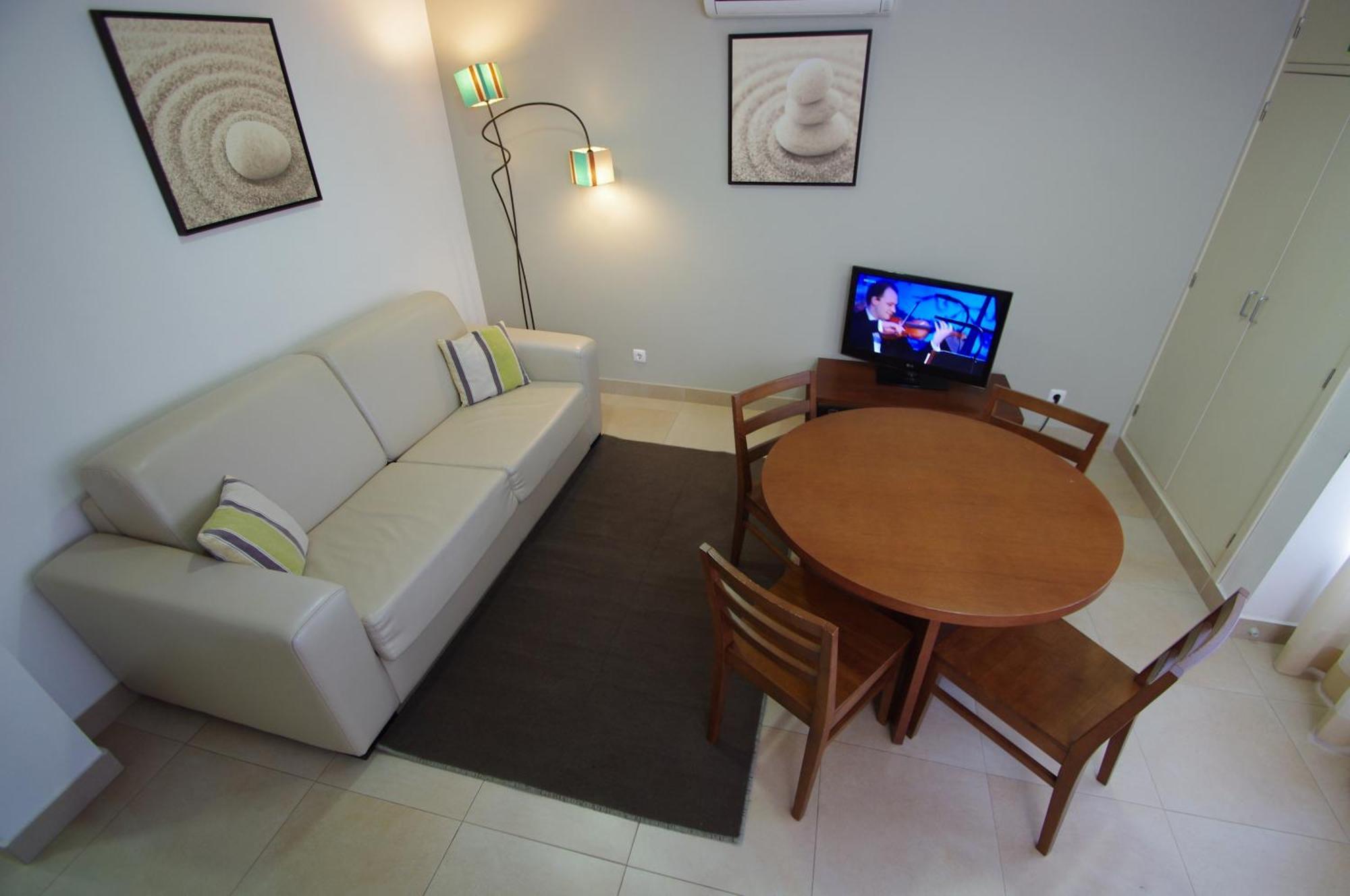 Apartamentos Vila Nova Вила-Нова-де-Мильфонт Экстерьер фото