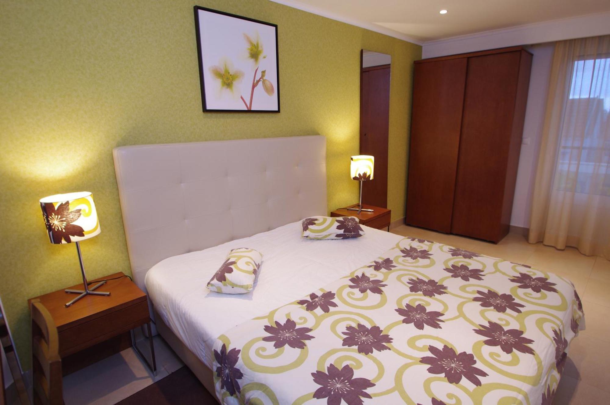 Apartamentos Vila Nova Вила-Нова-де-Мильфонт Экстерьер фото