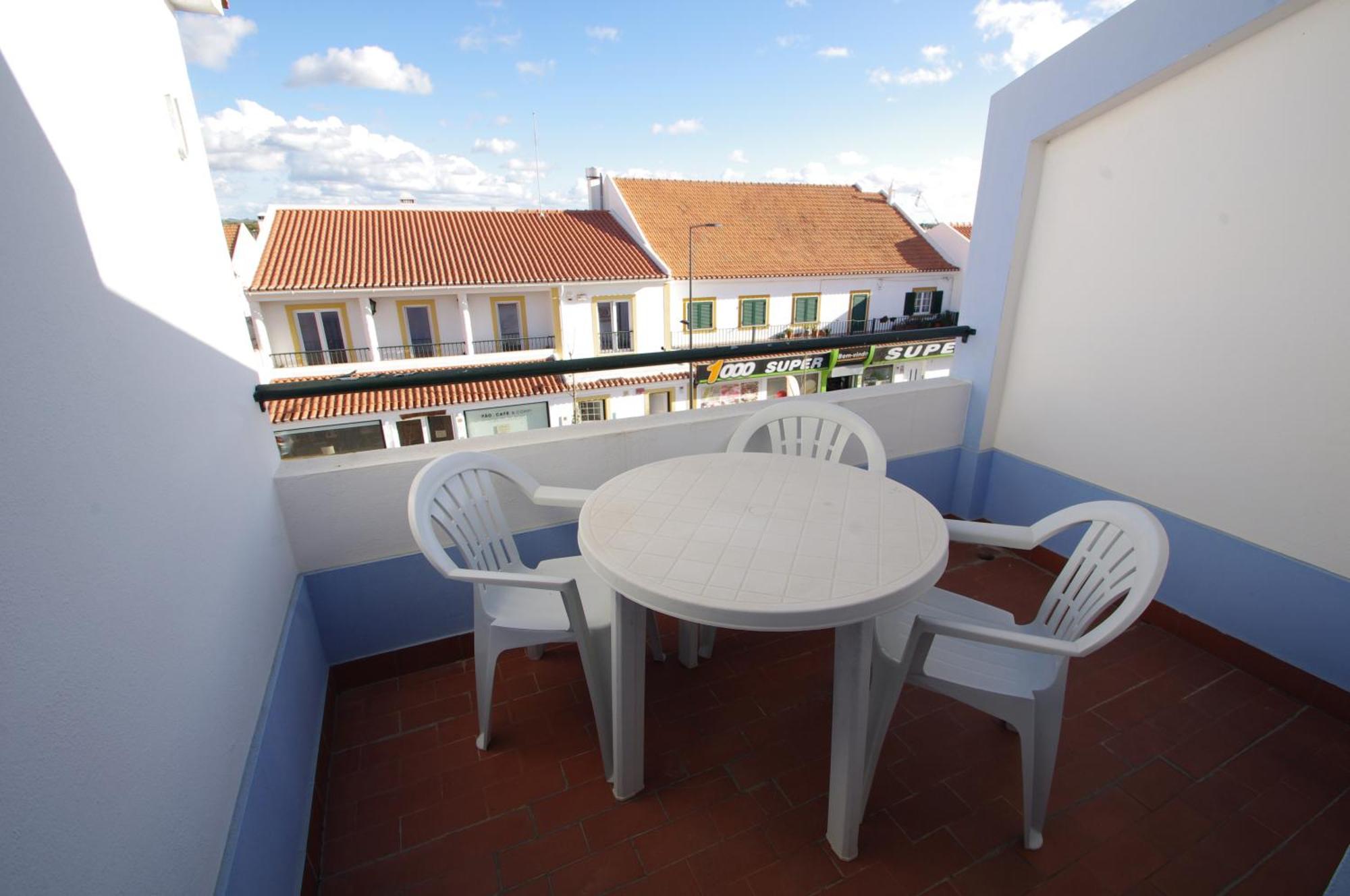 Apartamentos Vila Nova Вила-Нова-де-Мильфонт Экстерьер фото