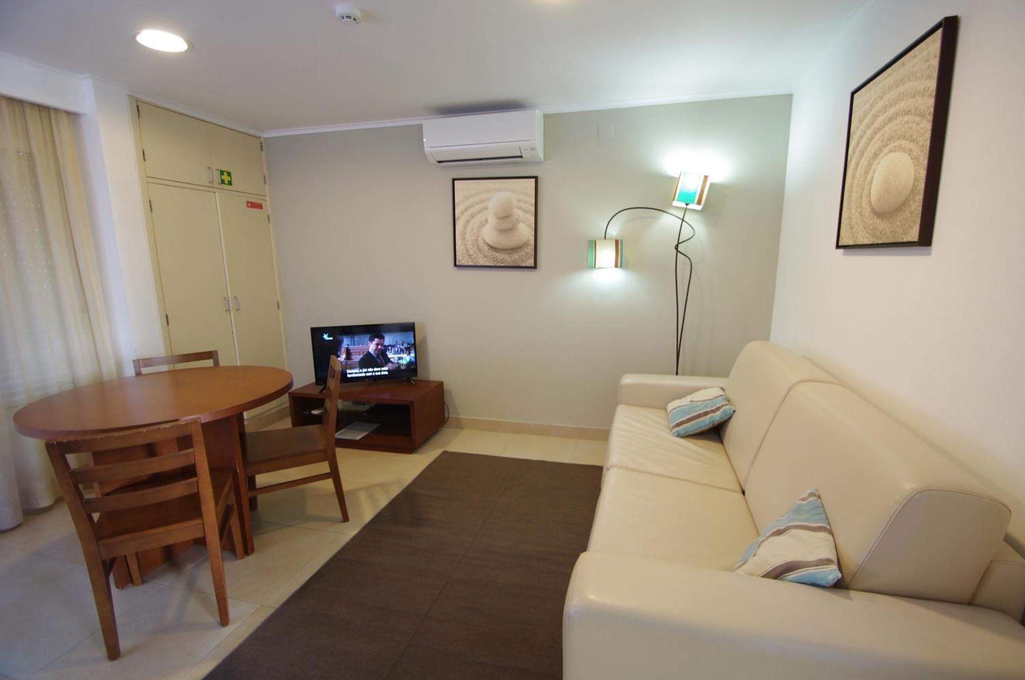Apartamentos Vila Nova Вила-Нова-де-Мильфонт Экстерьер фото