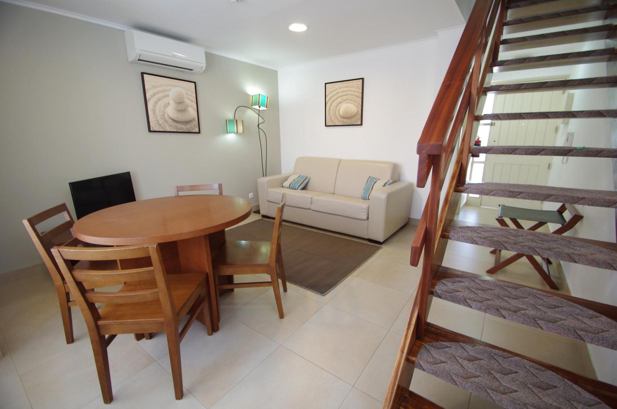 Apartamentos Vila Nova Вила-Нова-де-Мильфонт Экстерьер фото